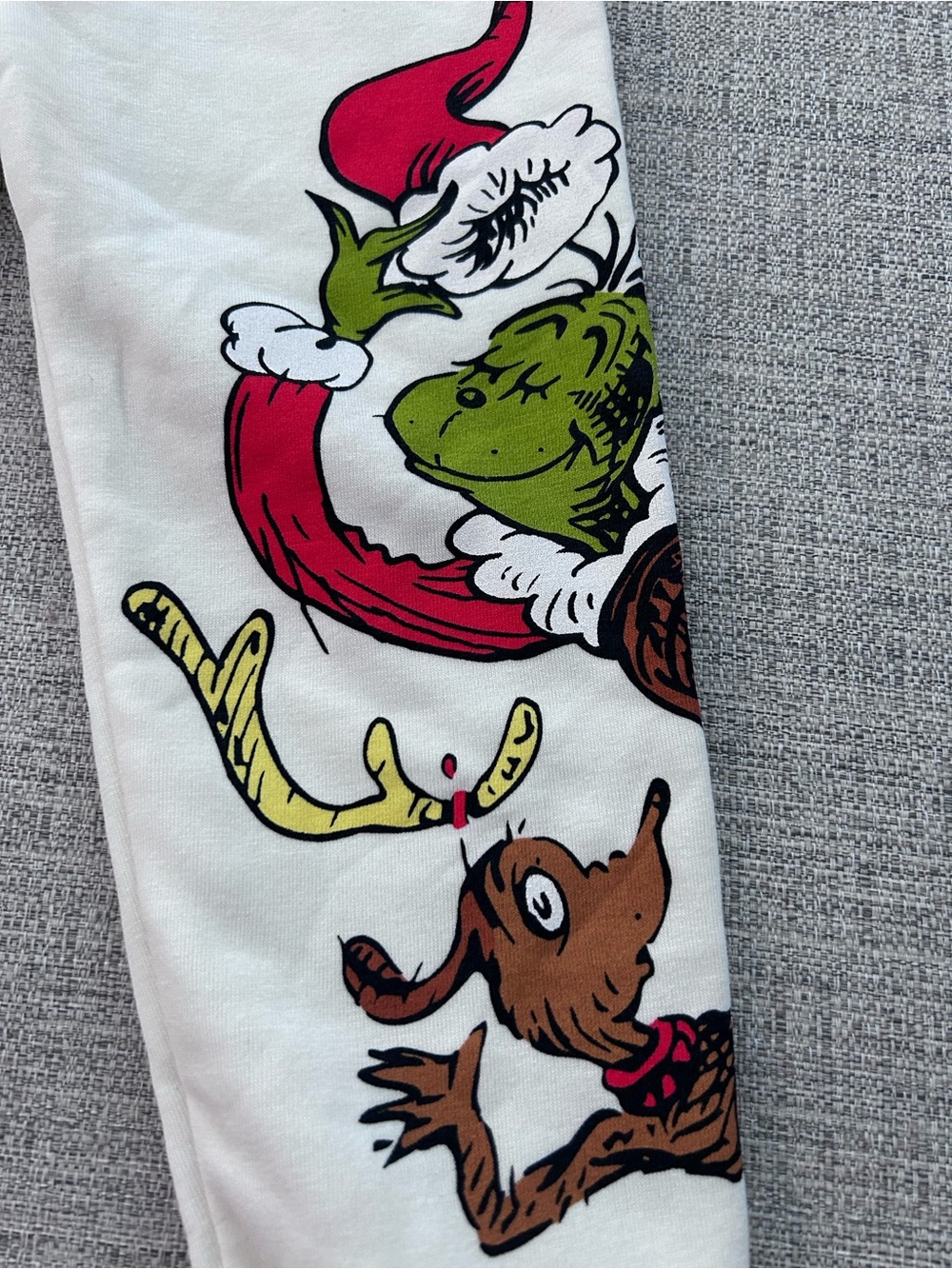'Tis The Season Grinch Graphic Sweatshirt & Pant NWT. Size 4T - Picture 6 of 11